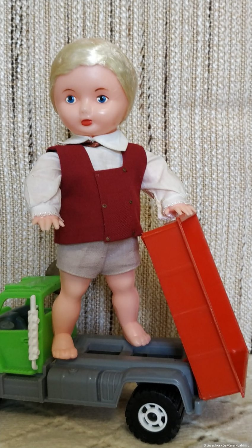 Юле и Юри никогда не бывает скучно