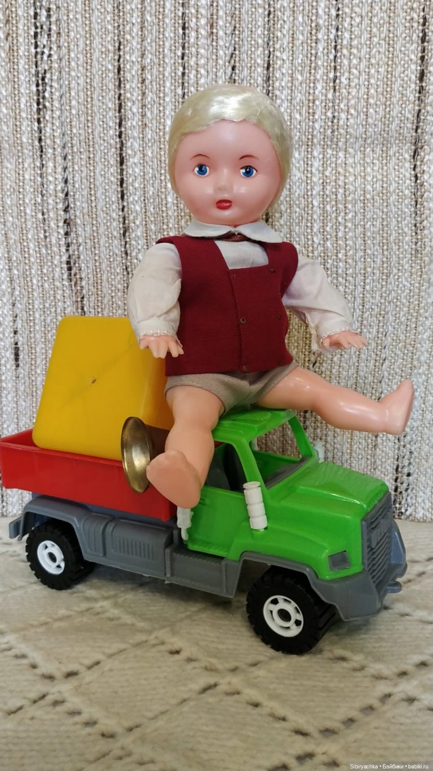 Юле и Юри никогда не бывает скучно