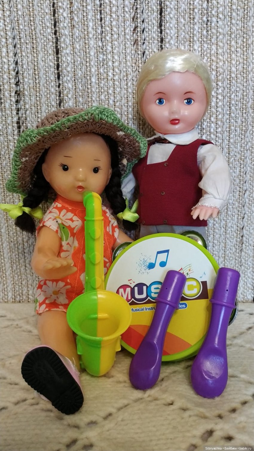 Юленька умеет радоваться самым простым вещам