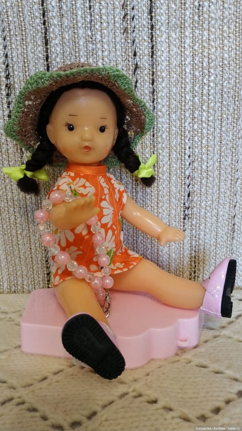 Юленька умеет радоваться самым простым вещам