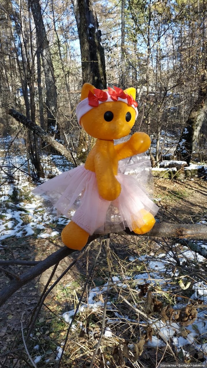 Октябрьская прохлада танцам не помеха