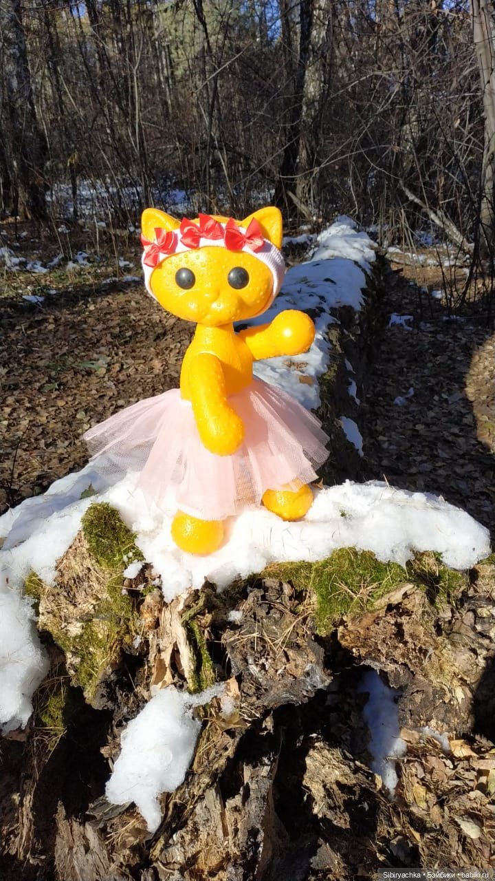 Октябрьская прохлада танцам не помеха