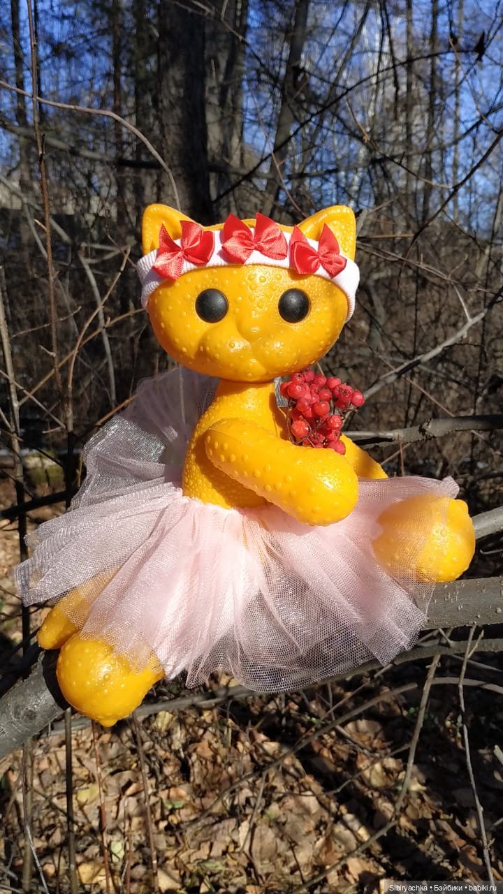 Октябрьская прохлада танцам не помеха