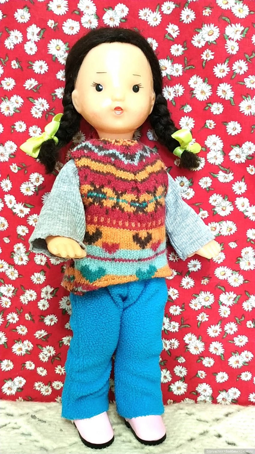 Первый жилет в гардеробе Юленьки