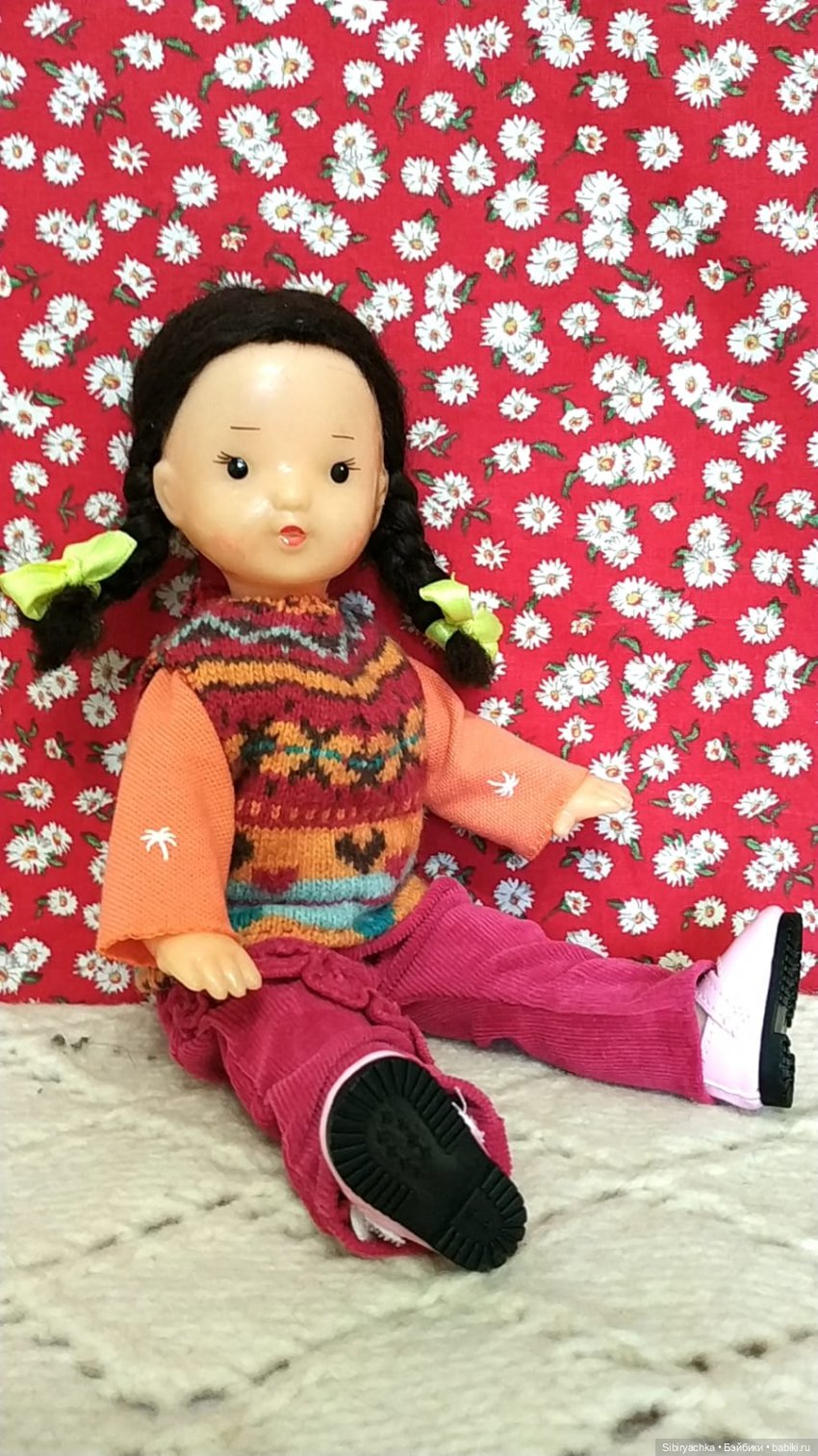 Первый жилет в гардеробе Юленьки