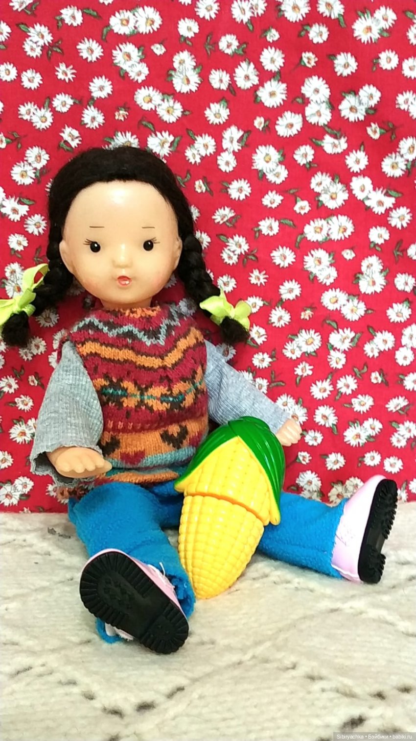 Первый жилет в гардеробе Юленьки