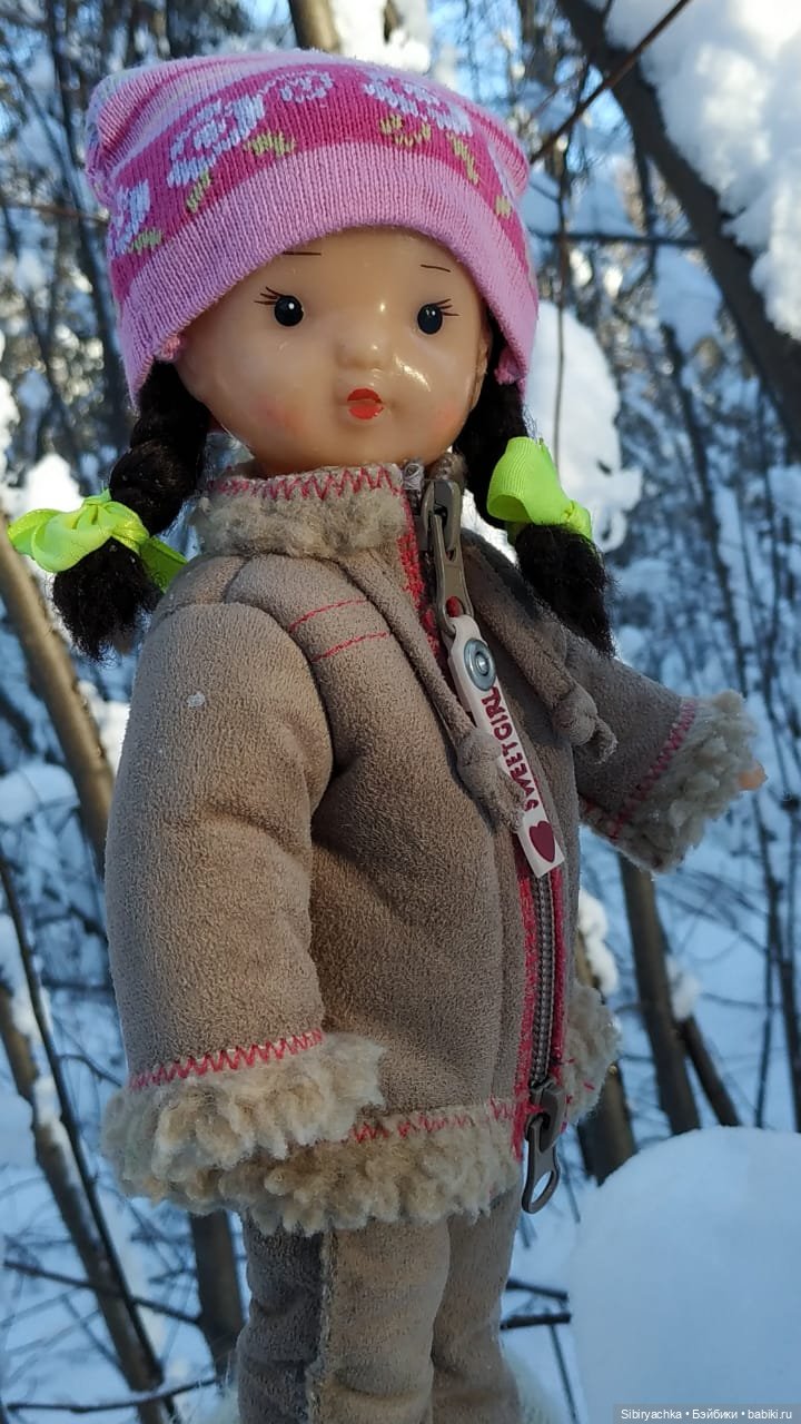 Снежно-хвойная прогулка Юляшки