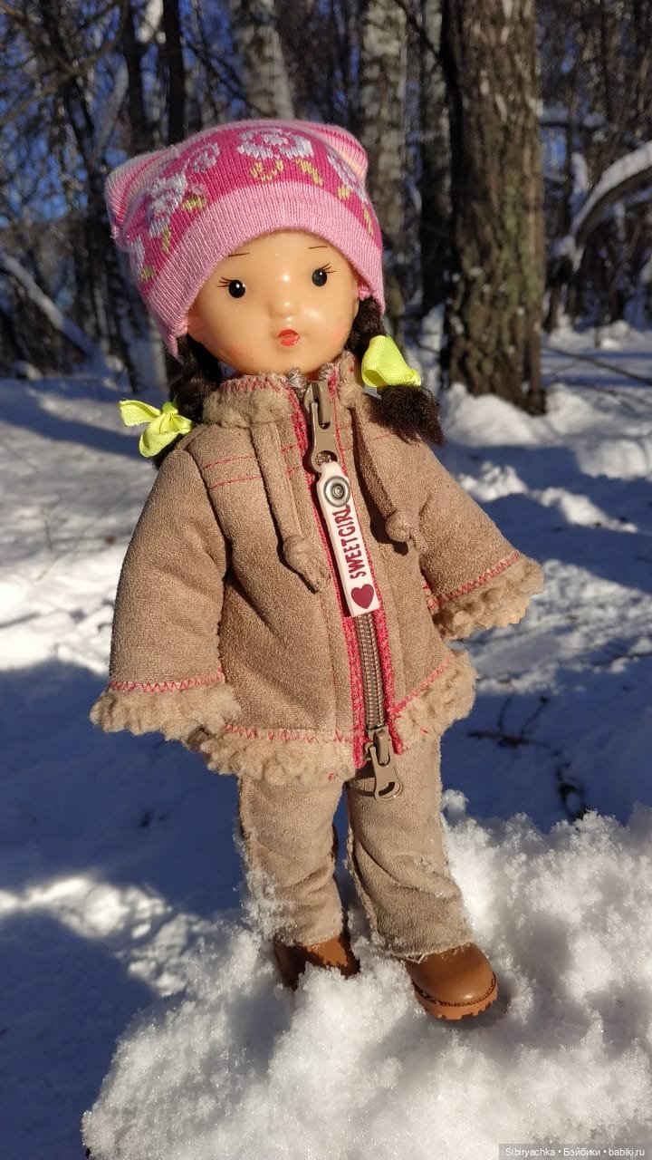 Снежно-хвойная прогулка Юляшки