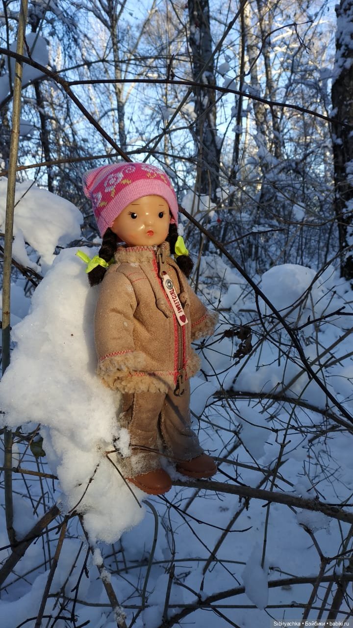 Снежно-хвойная прогулка Юляшки