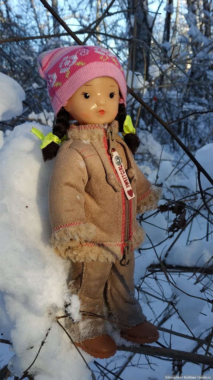 Снежно-хвойная прогулка Юляшки