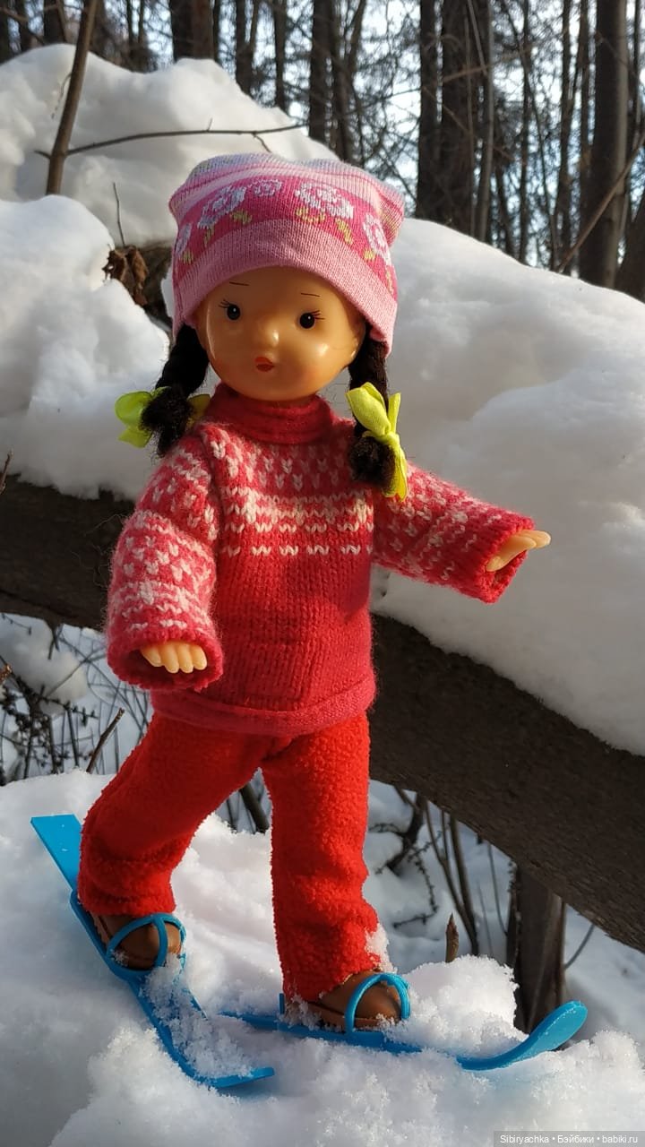 Новые лыжи и новая прогулка Юляшки (фото 8)