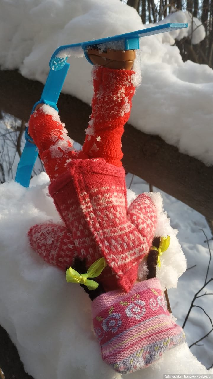 Вторая лыжная прогулка Юляшки. Продолжение (фото 4)