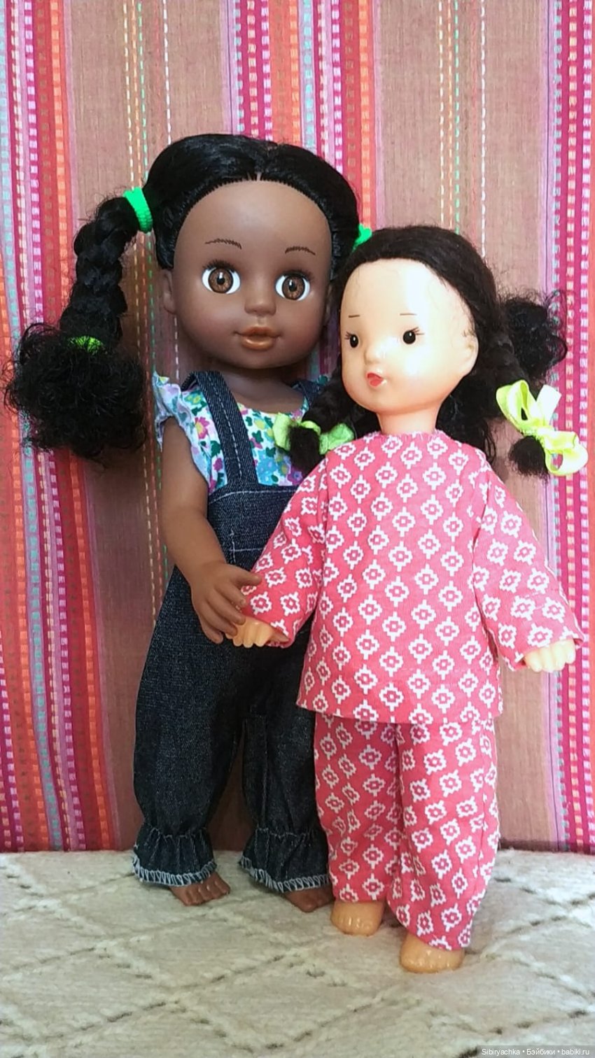 Юляша и Наташа. Новые наряды из чудесной посылочки (фото 7)