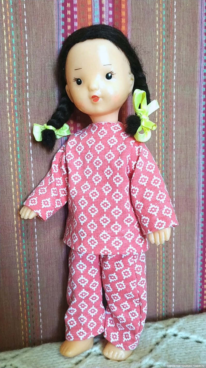 Юляша и Наташа. Новые наряды из чудесной посылочки (фото 2)