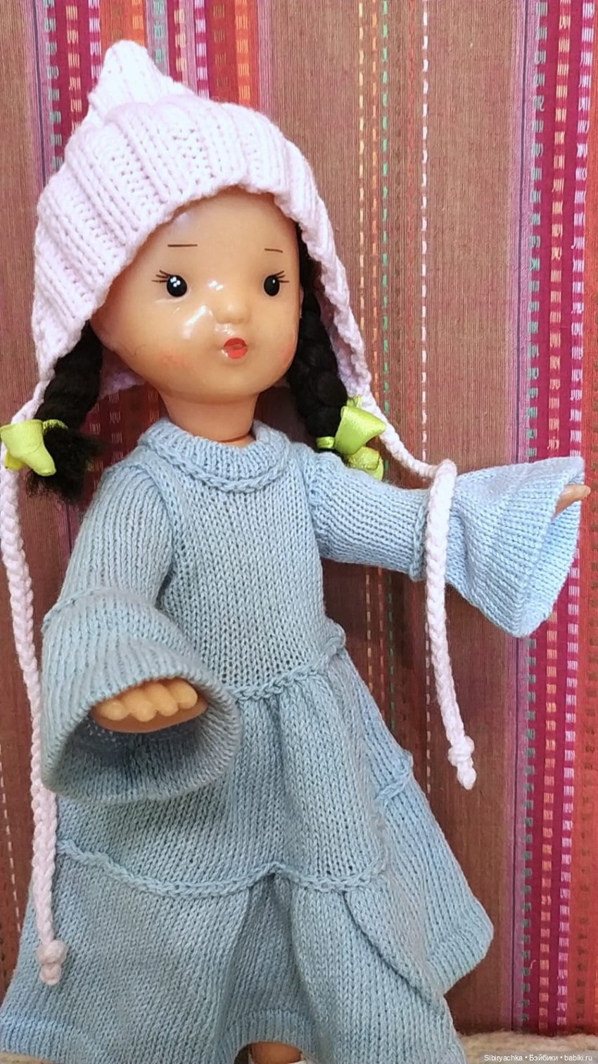 Юляша и Наташа. Новые наряды из чудесной посылочки