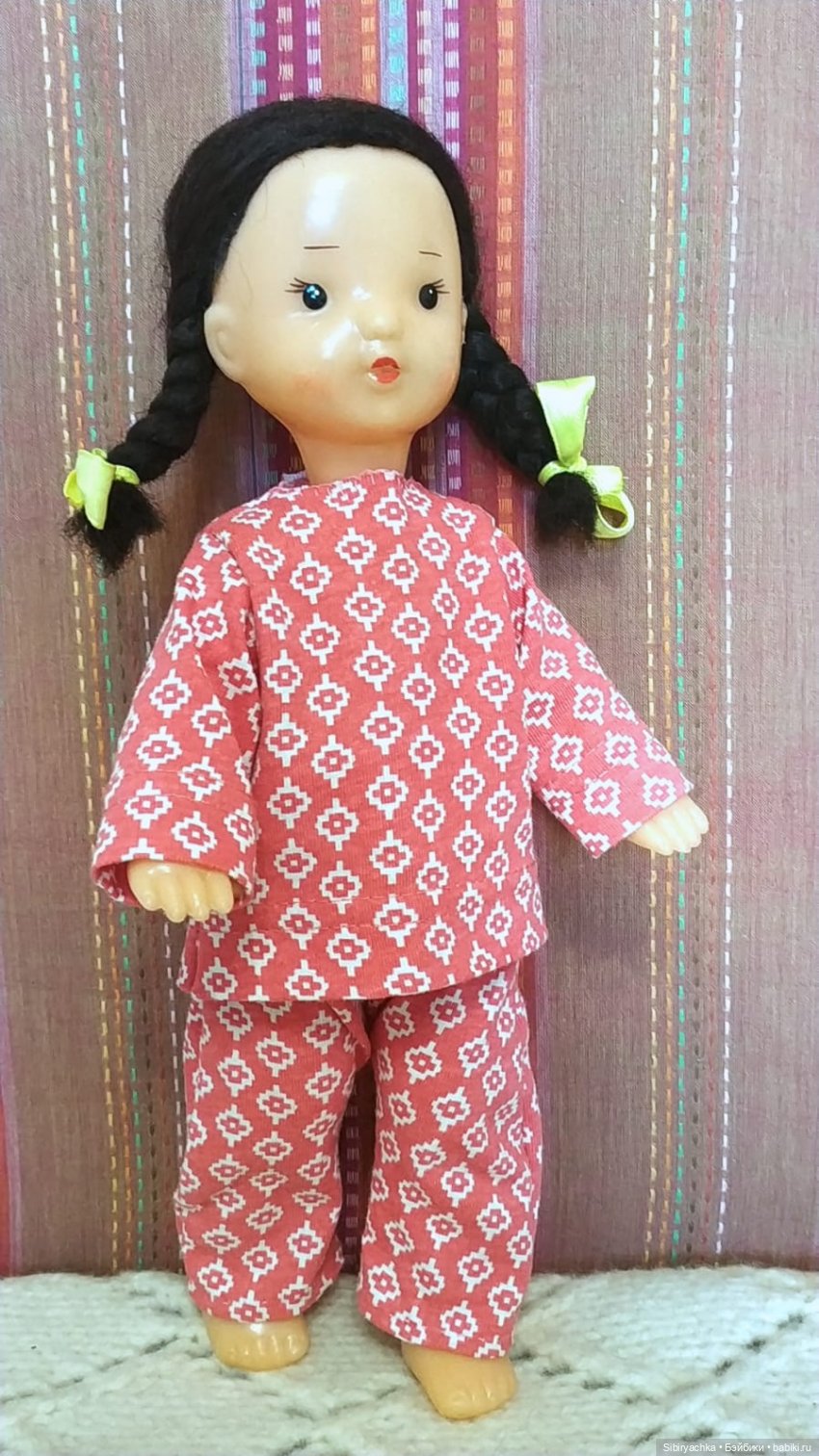 Юляша и Наташа. Новые наряды из чудесной посылочки