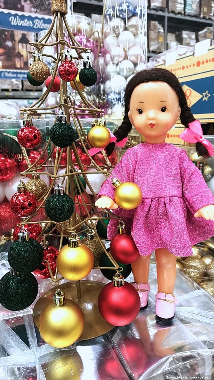 Юляшка готовится к встрече Нового года