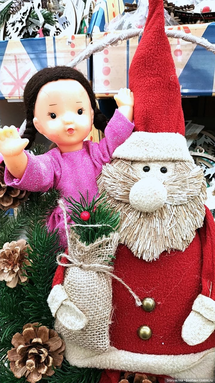 Юляшка готовится к встрече Нового года