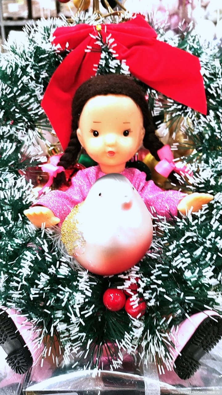 Юляшка готовится к встрече Нового года