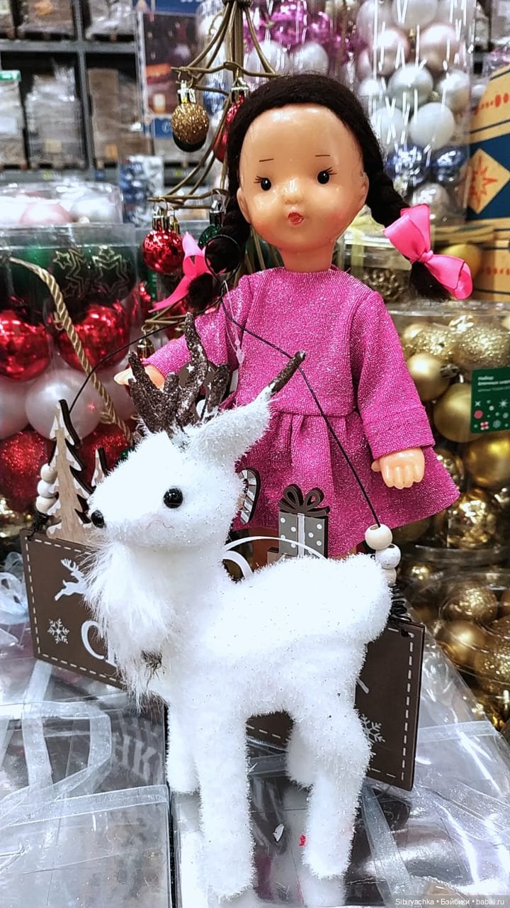 Юляшка готовится к встрече Нового года