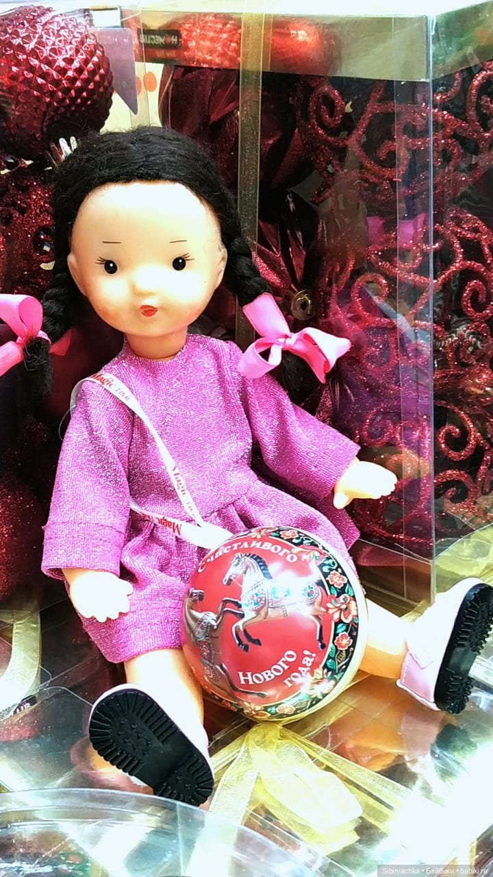 Юляшка готовится к встрече Нового года