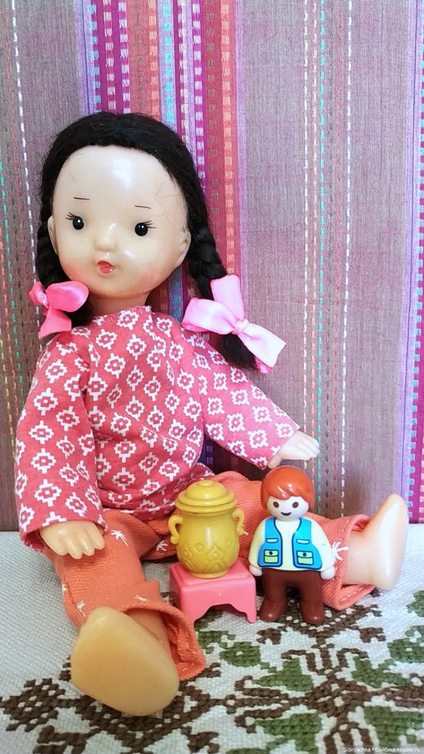 Юляшка играет в куклы — Советские винтажные куклы (СССР): Ленигрушка