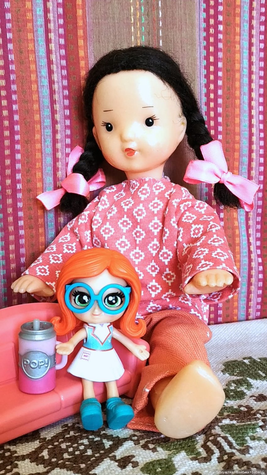 Юляшка играет в куклы — Советские винтажные куклы (СССР): Ленигрушка