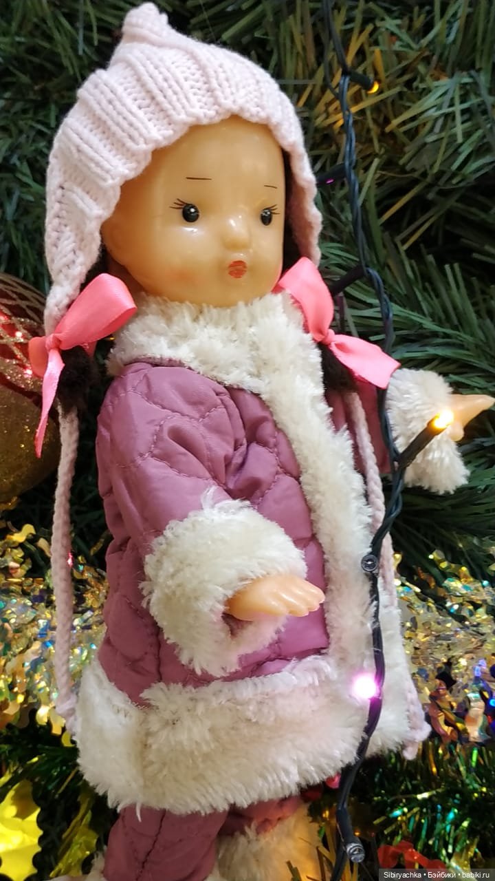 Первый выход Юляшки из дома после морозов