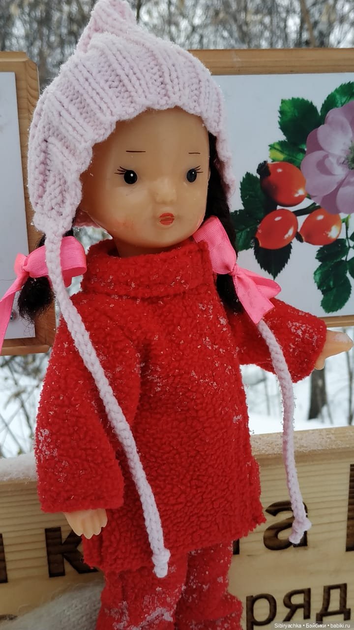 Юляшка гуляет в Михайловской роще