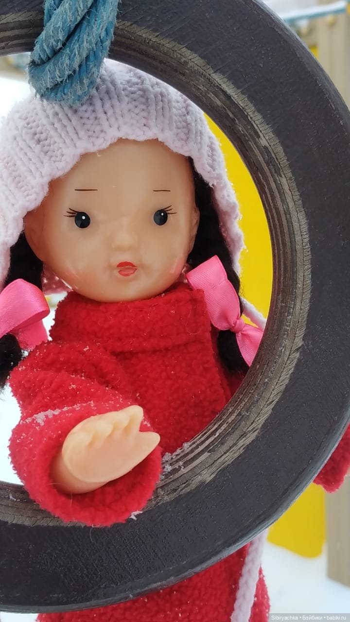 Юляшка гуляет в Михайловской роще