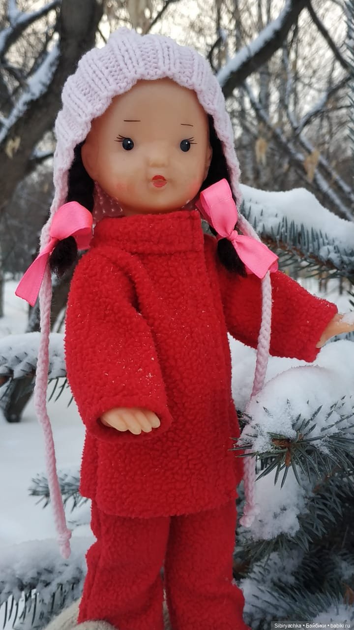 Юляшка гуляет в Михайловской роще (фото 2)