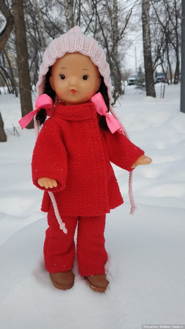 Юляшка гуляет в Михайловской роще (фото 3)