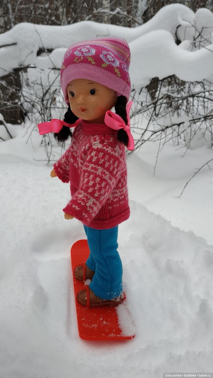 Юляшка продолжает осваивать сноуборд (фото 4)