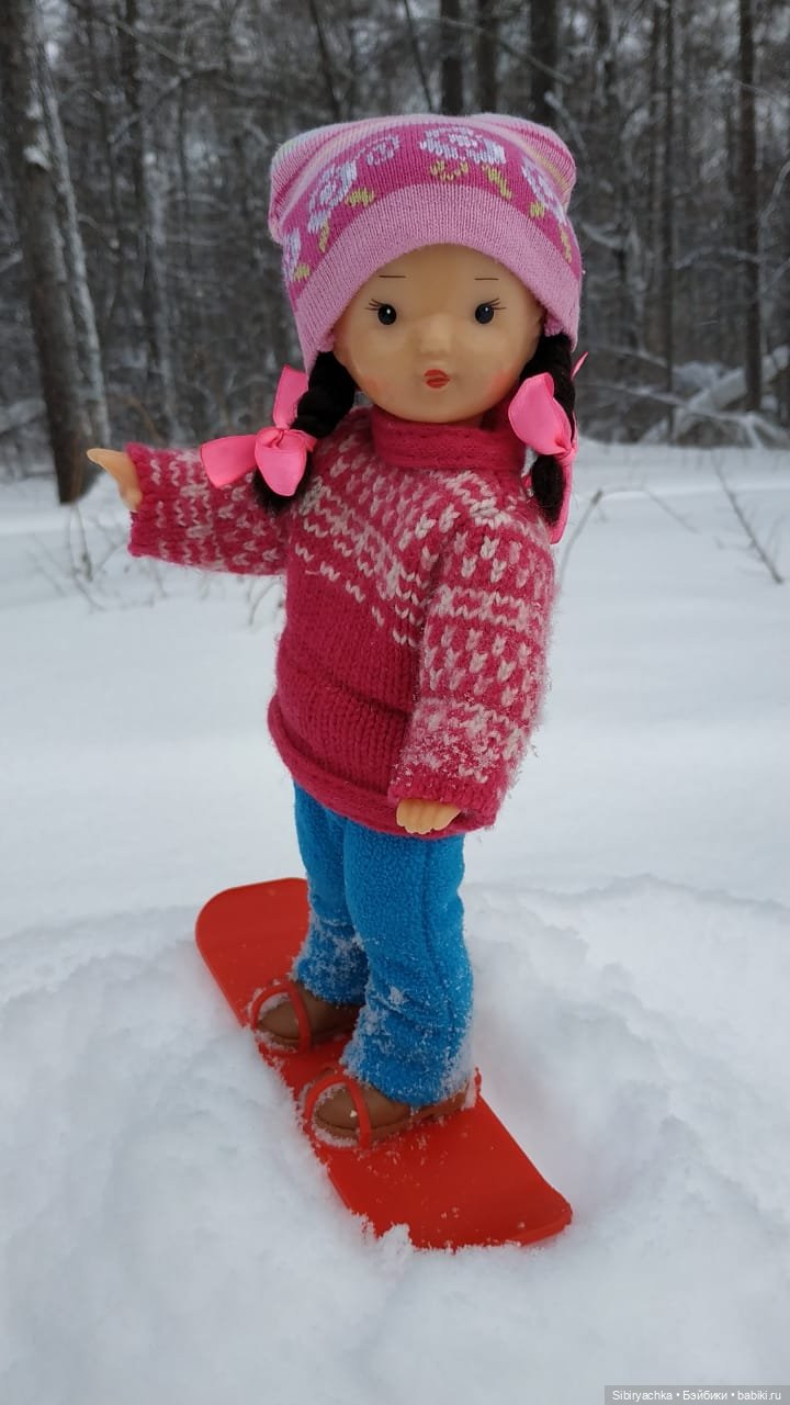 Юляшка продолжает осваивать сноуборд (фото 7)