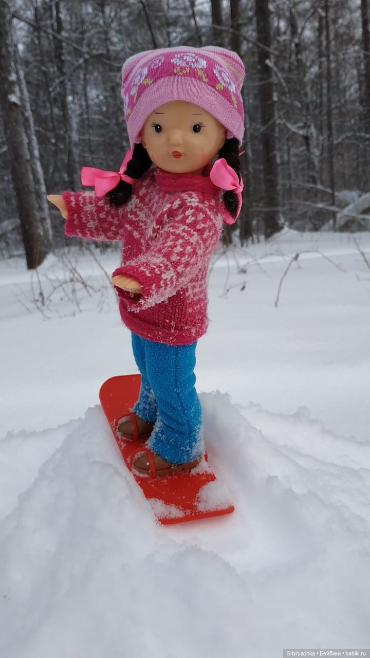 Юляшка продолжает осваивать сноуборд (фото 9)