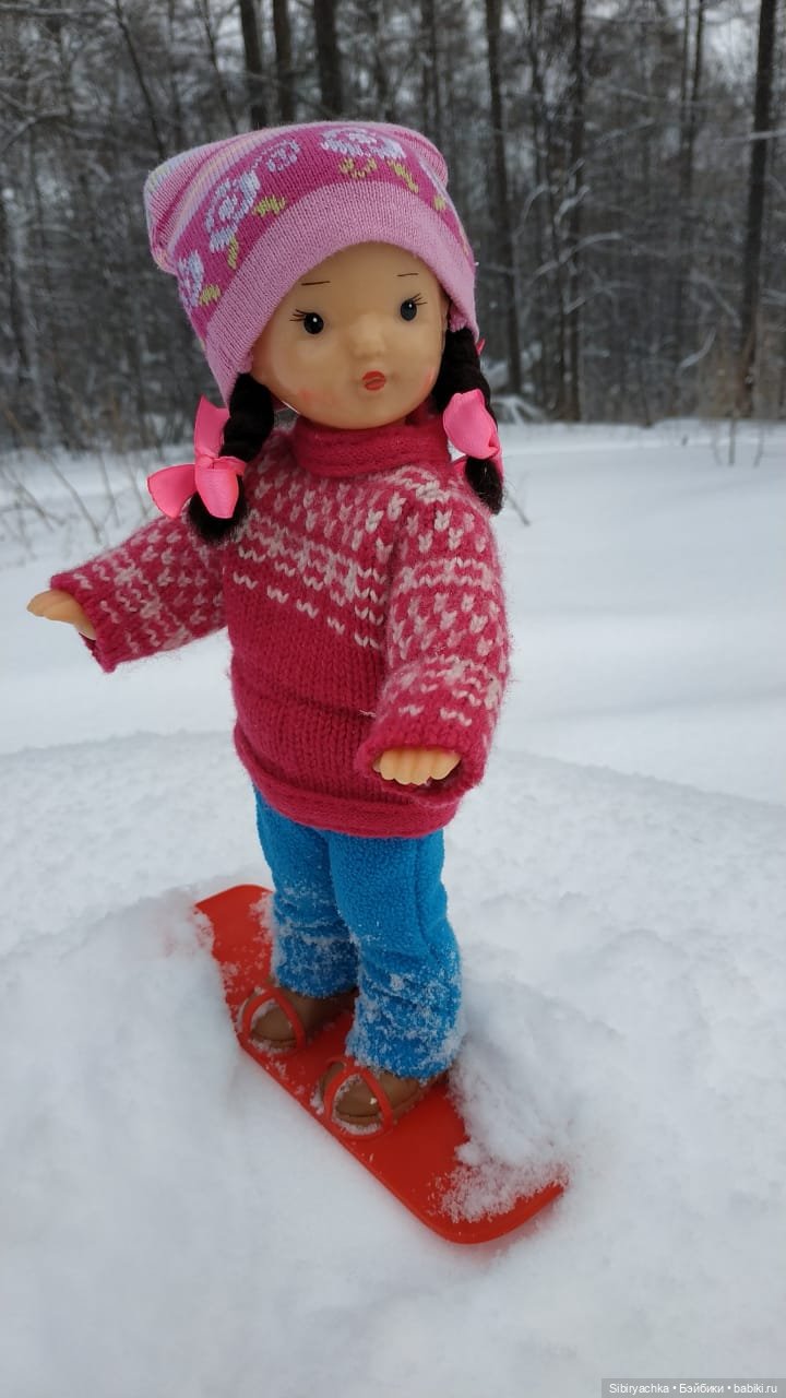 Юляшка продолжает осваивать сноуборд (фото 6)