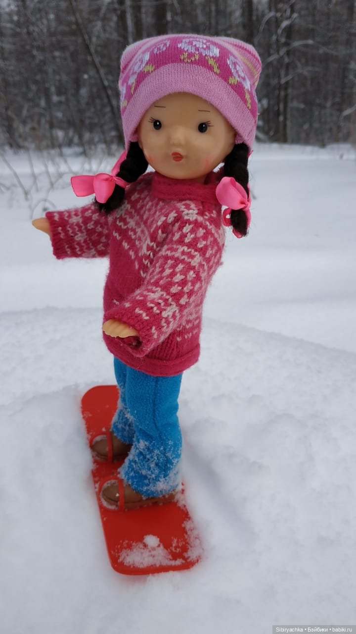 Юляшка продолжает осваивать сноуборд (фото 5)