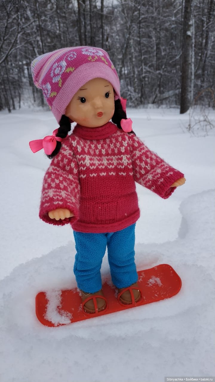 Юляшка продолжает осваивать сноуборд (фото 3)