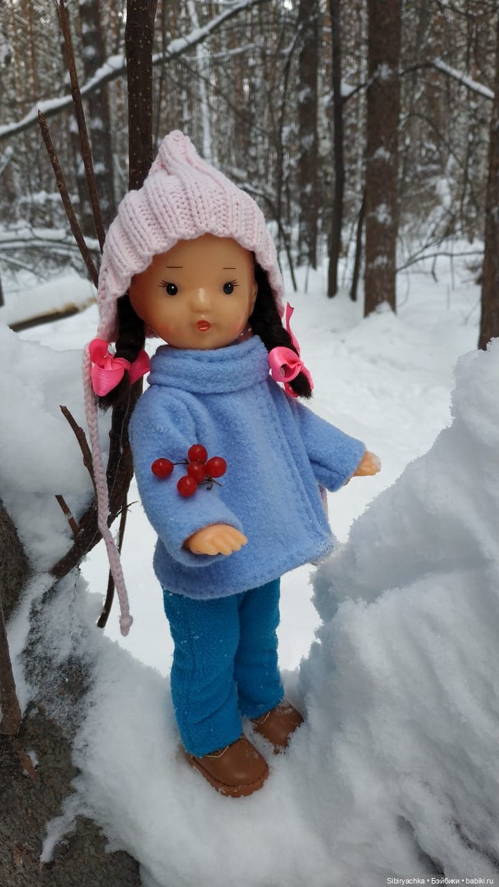 Юляшка гуляет в любимом лесу (фото 2)