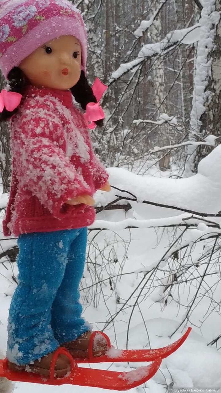 Лыжная прогулка Юляшки — Советские винтажные куклы (СССР): Ленигрушка