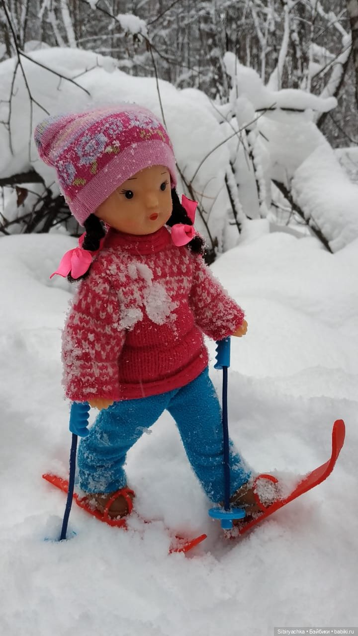 Лыжная прогулка Юляшки — Советские винтажные куклы (СССР): Ленигрушка
