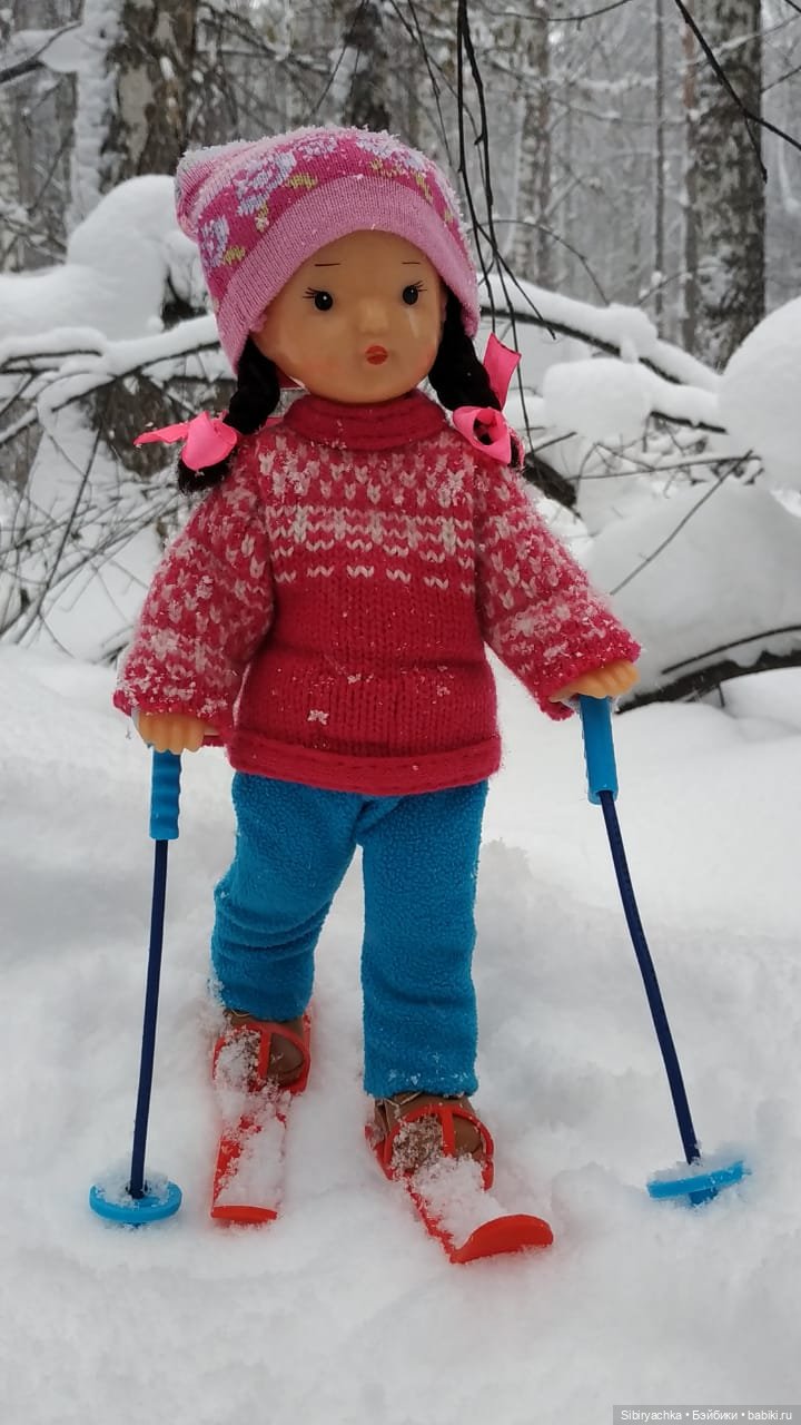 Лыжная прогулка Юляшки — Советские винтажные куклы (СССР): Ленигрушка (фото 3)