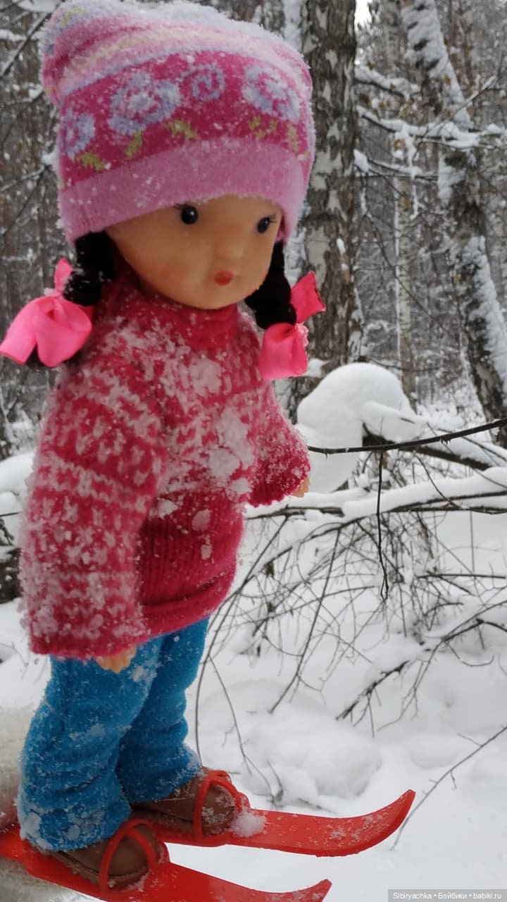 Лыжная прогулка Юляшки — Советские винтажные куклы (СССР): Ленигрушка