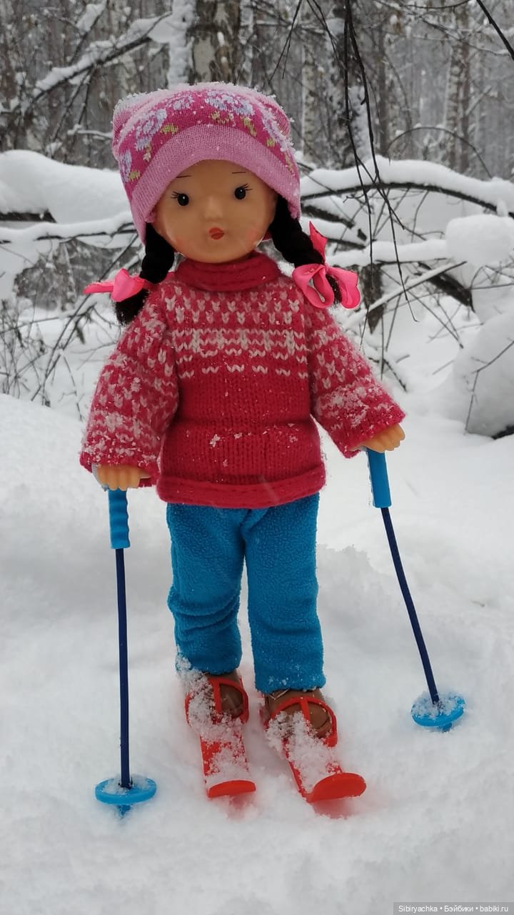 Лыжная прогулка Юляшки — Советские винтажные куклы (СССР): Ленигрушка (фото 2)