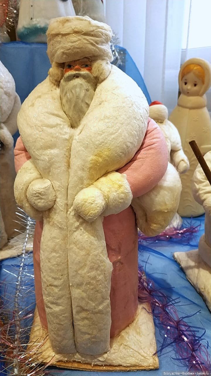 Деды Морозы и Снегурочки из далёкого прошлого