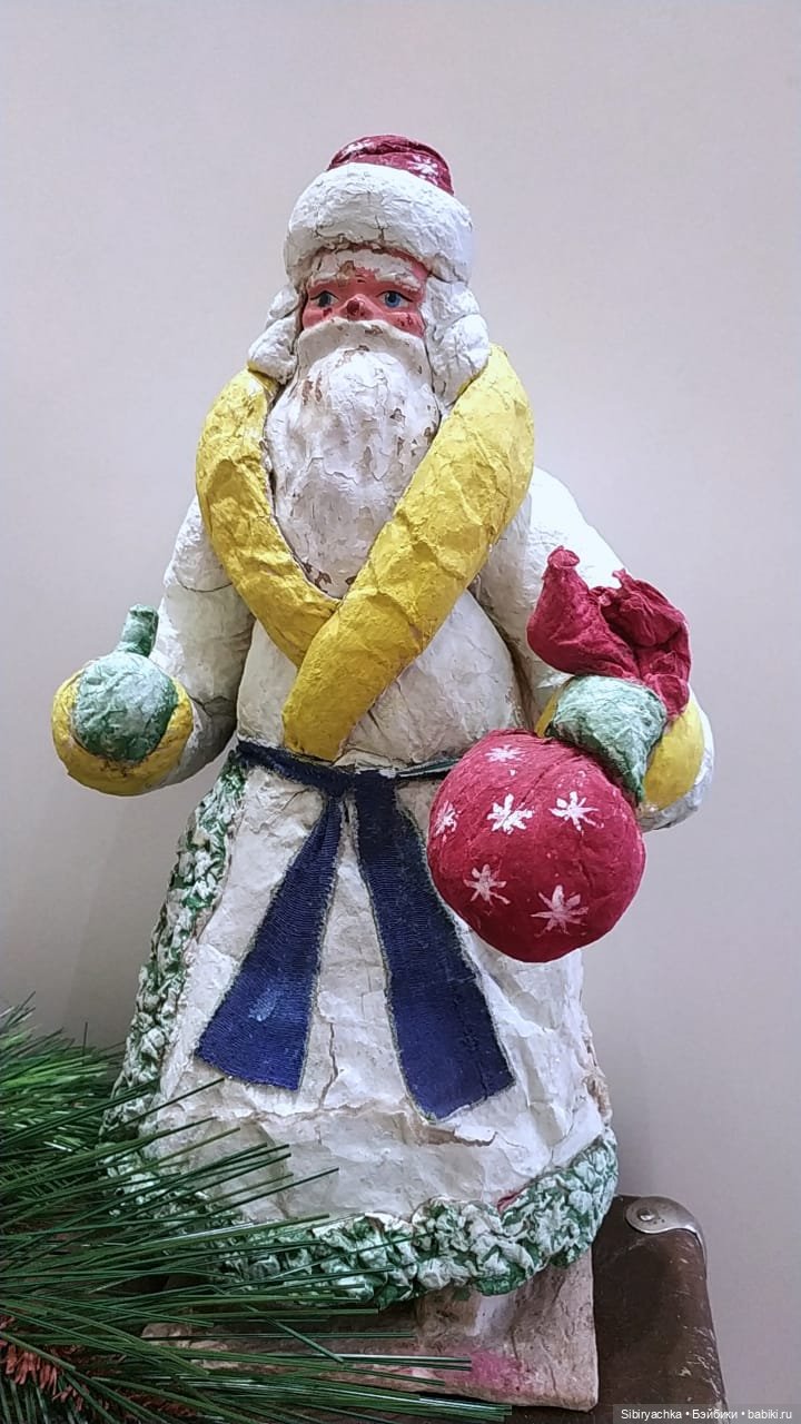 Деды Морозы и Снегурочки из далёкого прошлого