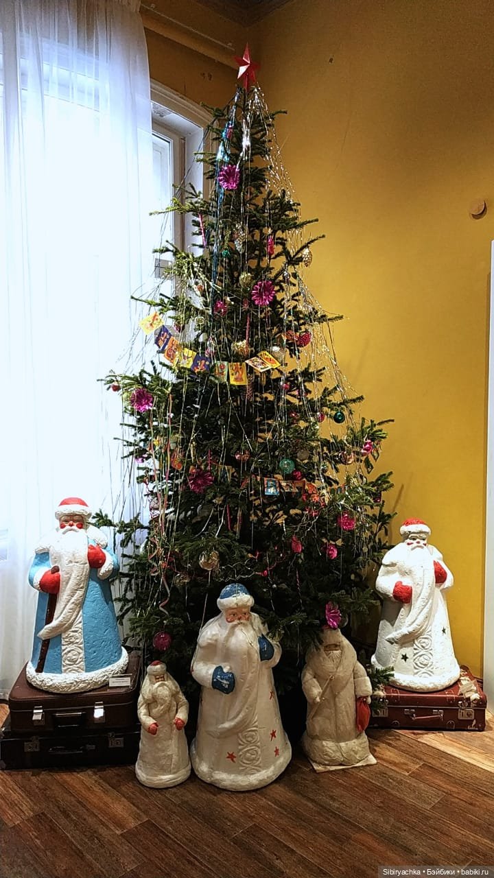 Деды Морозы и Снегурочки из далёкого прошлого