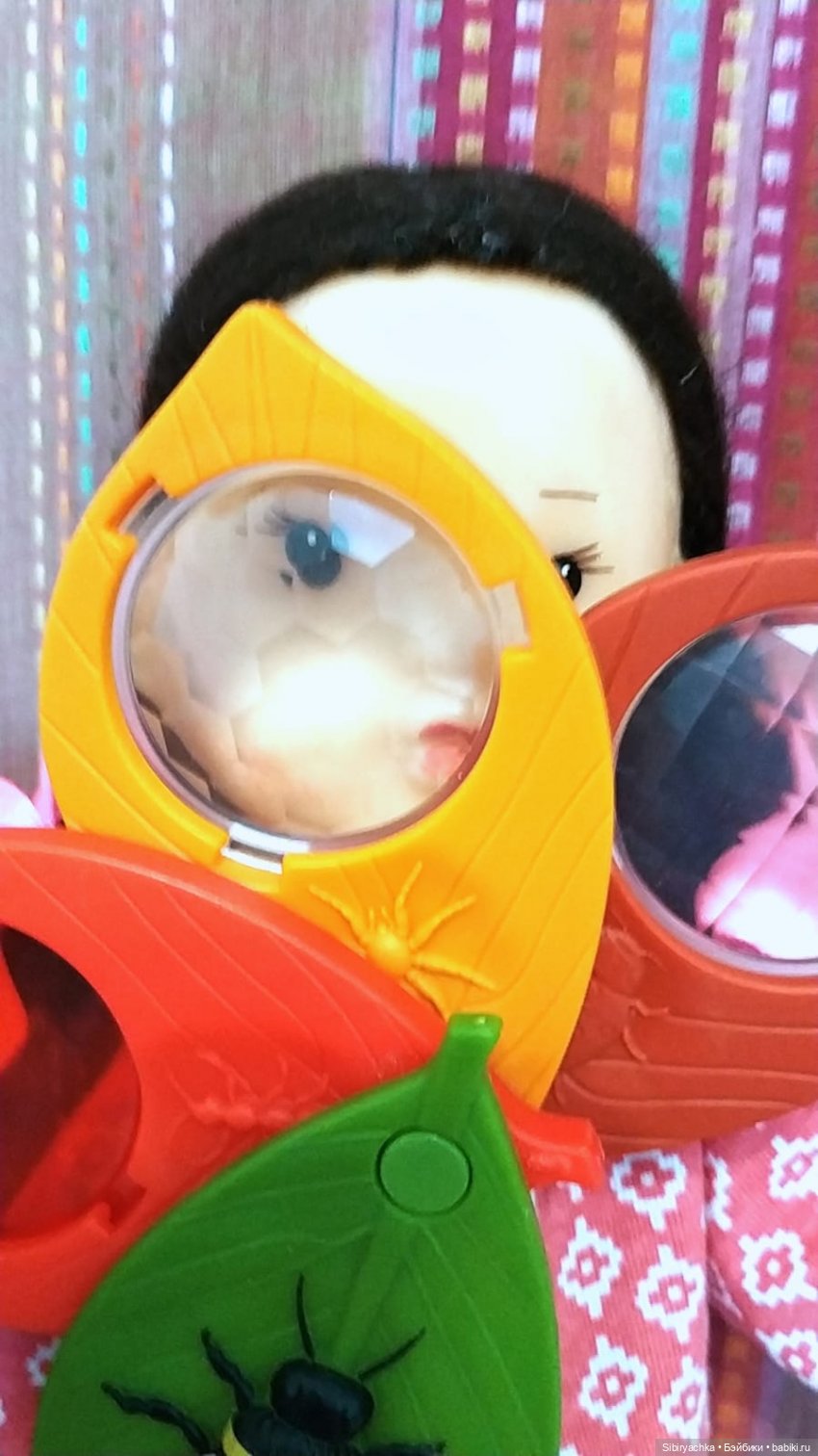 Распаковка чудесной посылочки или Юля и Юри играют в доктора