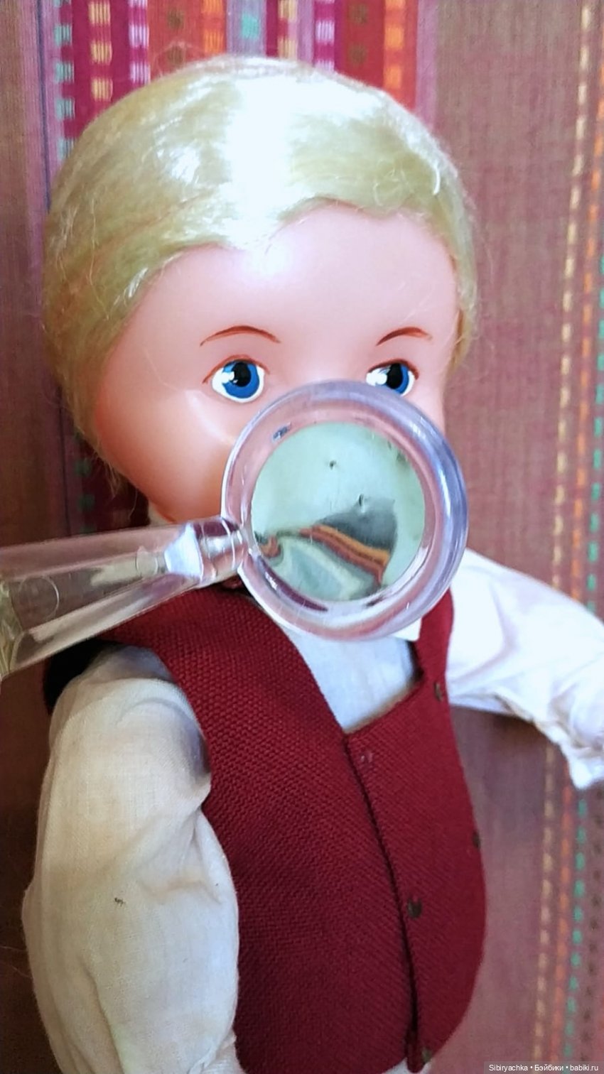 Распаковка чудесной посылочки или Юля и Юри играют в доктора