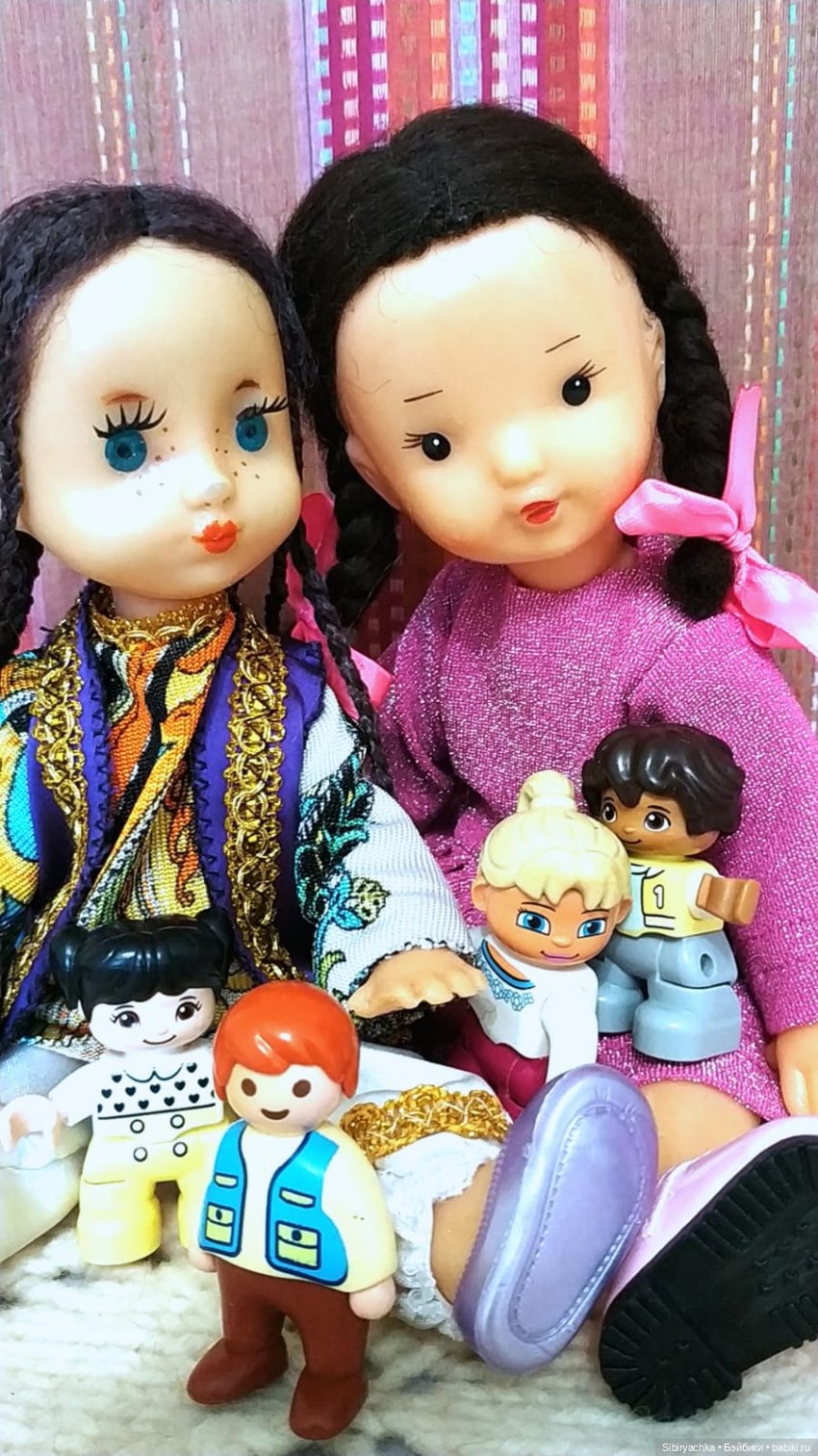 Первое знакомство Юляшки и Веты